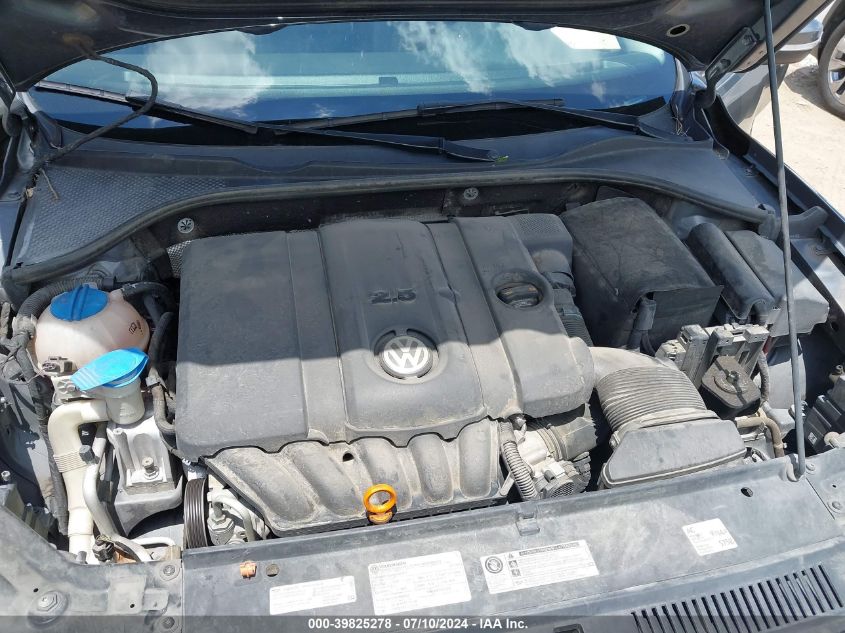 2013 Volkswagen Passat 2.5L Sel VIN: 1VWCH7A34DC067550 Lot: 39825278