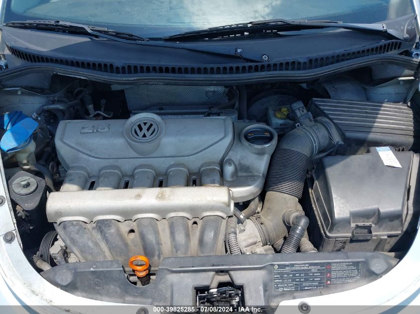 2009 Volkswagen New Beetle 2.5L VIN: 3VWPW31C89M512796 Lot: 39825285