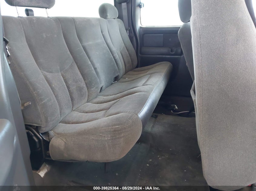 2003 Chevrolet Silverado 1500 Ls VIN: 2GCEC19V531312843 Lot: 39825364