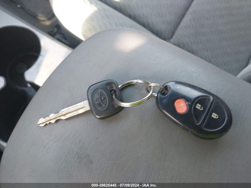 2010 Toyota Tacoma Prerunner VIN: 5TETX4GN2AZ684553 Lot: 39825448