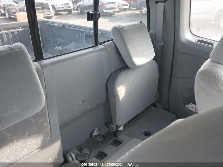 2010 Toyota Tacoma Prerunner VIN: 5TETX4GN2AZ684553 Lot: 39825448