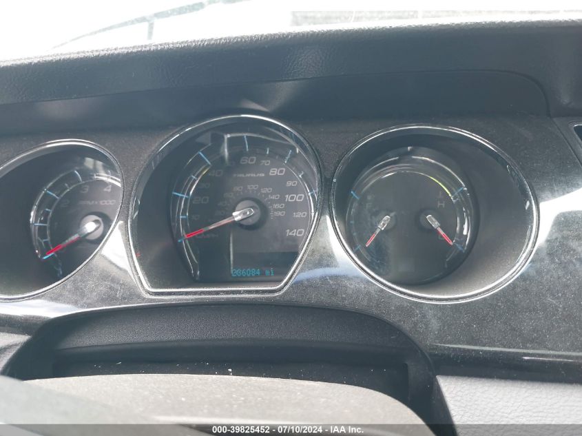 2011 Ford Taurus Limited VIN: 1FAHP2FW4BG167709 Lot: 39825452