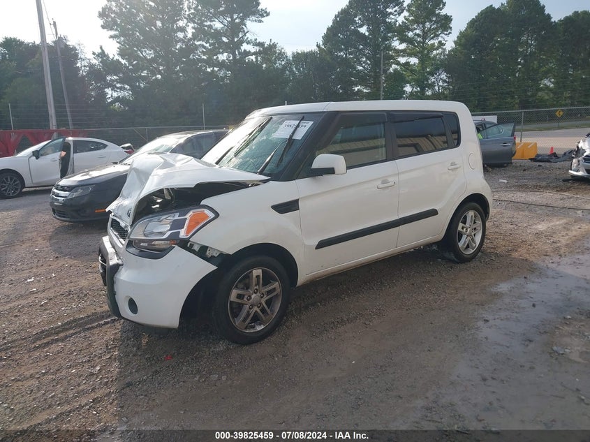 2011 KIA SOUL VIN: KNDJT2A23B7345637