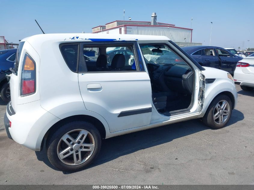 2010 Kia Soul +/!/Sport VIN: KNDJT2A22A7091692 Lot: 39825500