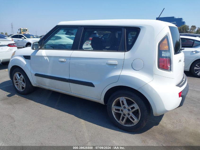 2010 Kia Soul +/!/Sport VIN: KNDJT2A22A7091692 Lot: 39825500