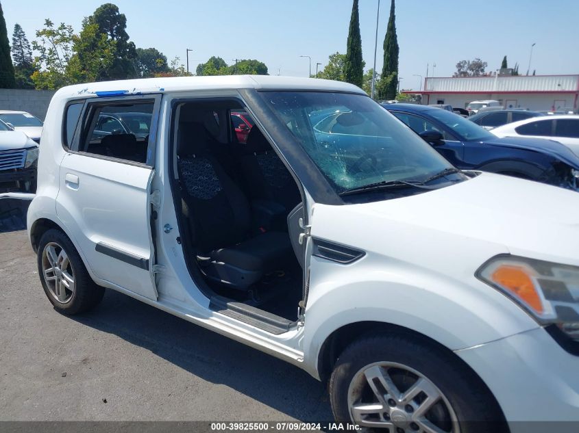 2010 Kia Soul +/!/Sport VIN: KNDJT2A22A7091692 Lot: 39825500
