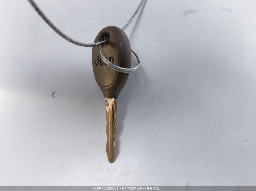 2015 Jeep Wrangler Sport VIN: 1C4AJWAG3FL628982 Lot: 39825557