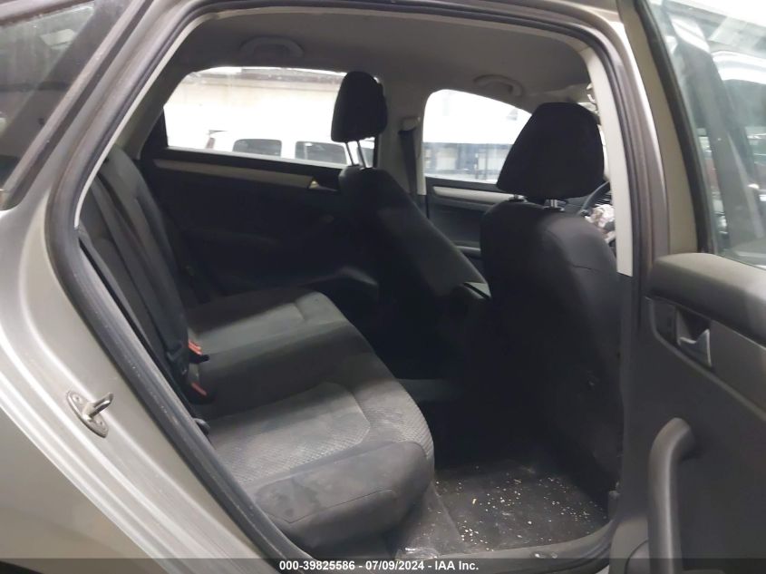 2012 Volkswagen Passat 2.5L S VIN: 1VWAP7A3XCC023769 Lot: 39825586