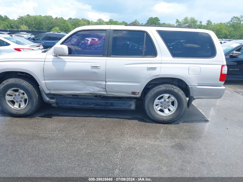 1998 Toyota 4Runner Sr5 V6 VIN: JT3GN86R1W0067563 Lot: 39825668