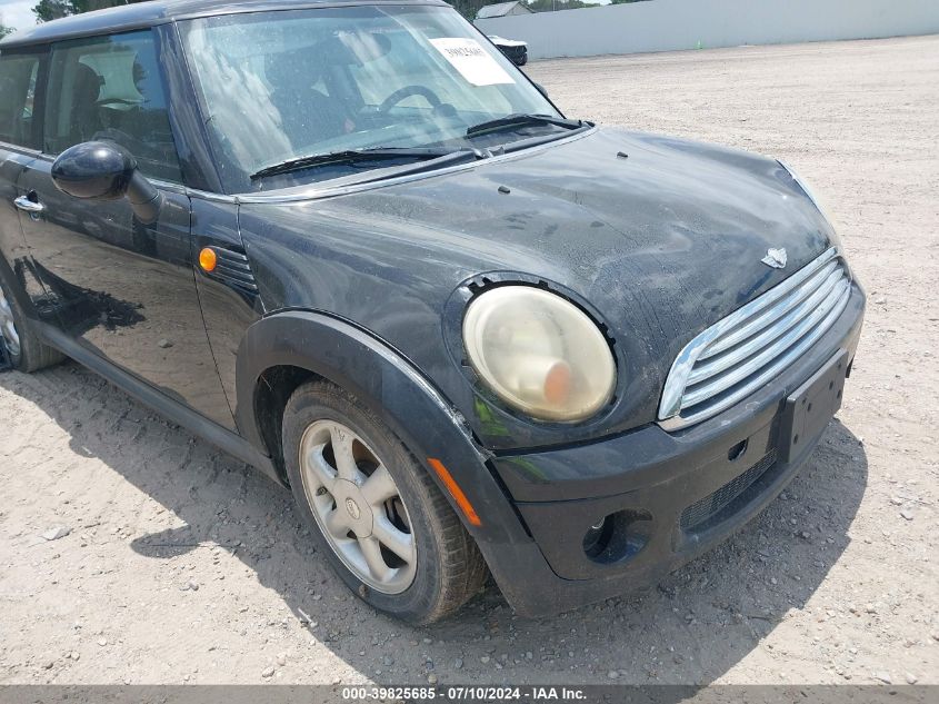 2009 Mini Cooper VIN: WMWMF33589TW77427 Lot: 39825685