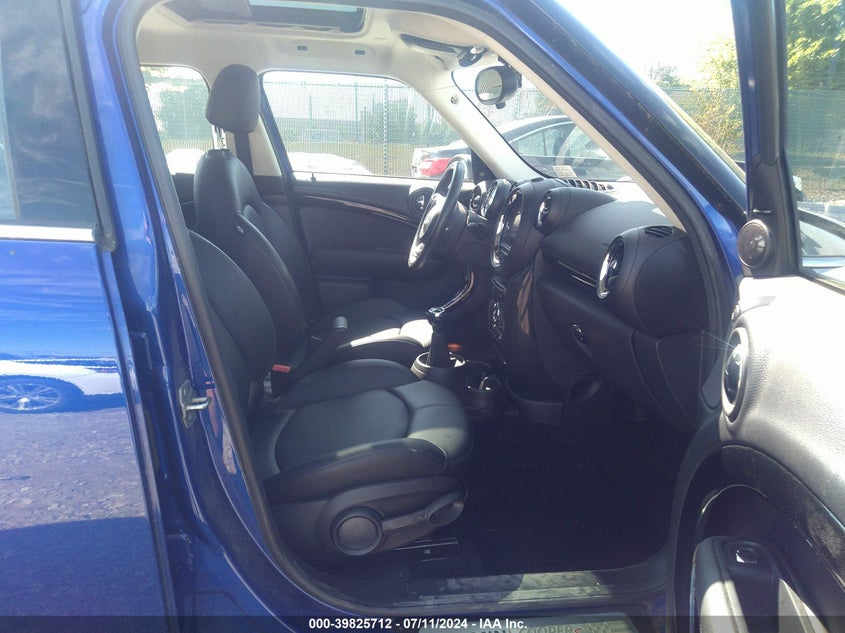 2016 Mini Countryman Cooper S VIN: WMWZC5C56GWT39496 Lot: 39825712