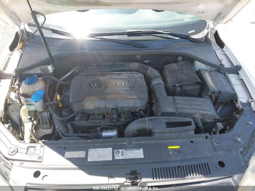 2015 Volkswagen Passat 1.8T Wolfsburg Edition VIN: 1VWAT7A37FC002118 Lot: 39825782