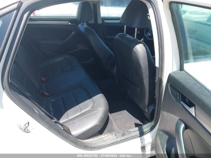 2015 Volkswagen Passat 1.8T Wolfsburg Edition VIN: 1VWAT7A37FC002118 Lot: 39825782