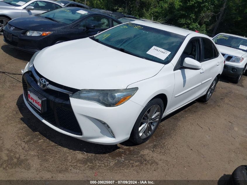 4T1BF1FK5HU330805 2017 TOYOTA CAMRY - Image 2