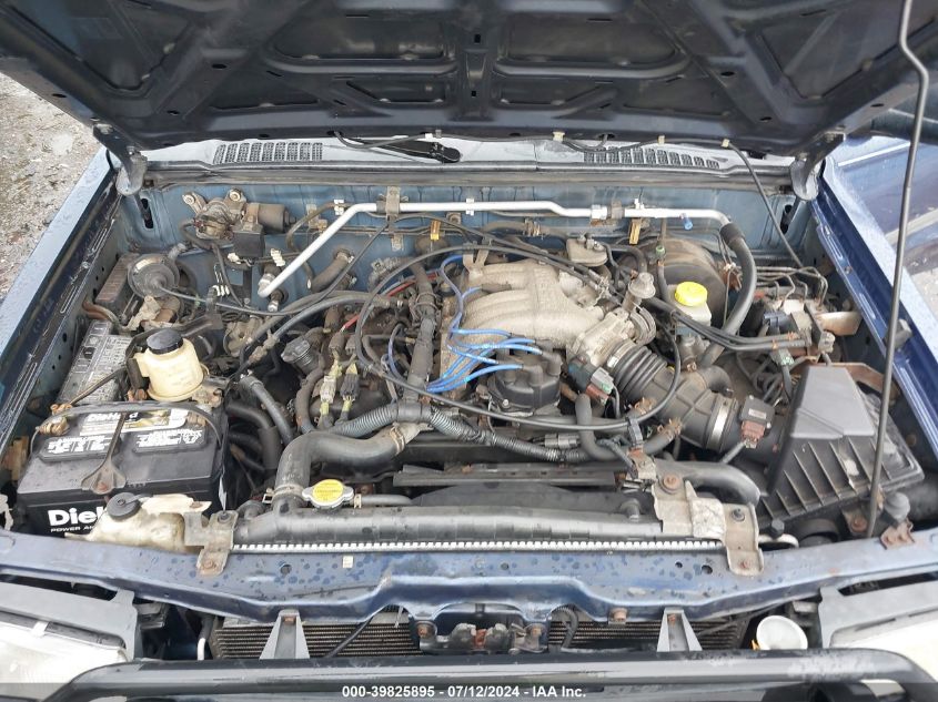 2000 Nissan Xterra Se/Xe VIN: 5N1ED28Y2YC526121 Lot: 39825895