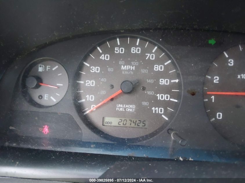 2000 Nissan Xterra Se/Xe VIN: 5N1ED28Y2YC526121 Lot: 39825895