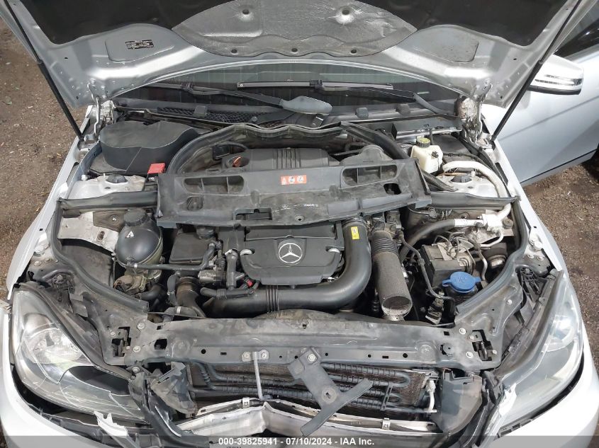 2012 Mercedes-Benz C 250 Luxury/Sport VIN: WDDGF4HBXCR196450 Lot: 39825941