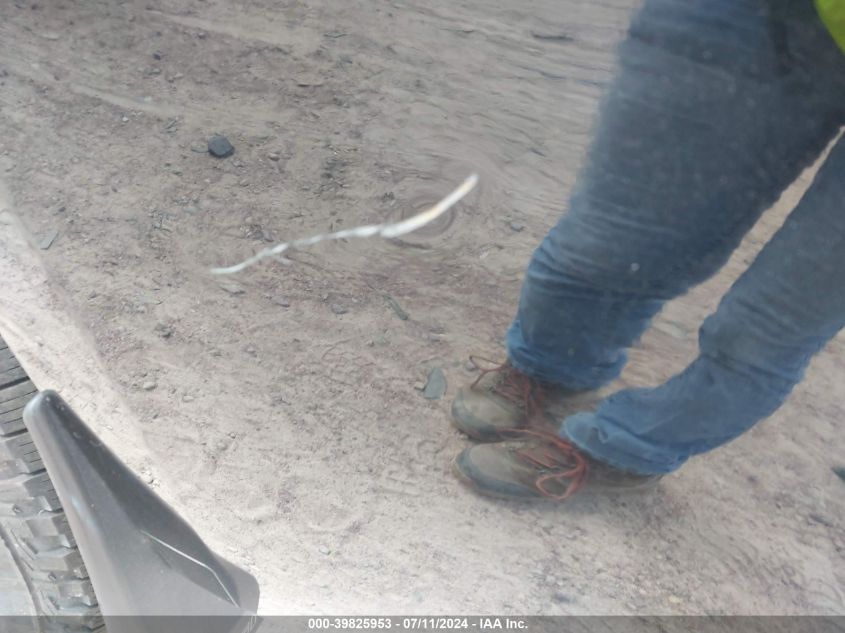 2010 GMC Sierra 1500 Sle VIN: 1GTSKVE32AZ251991 Lot: 39825953