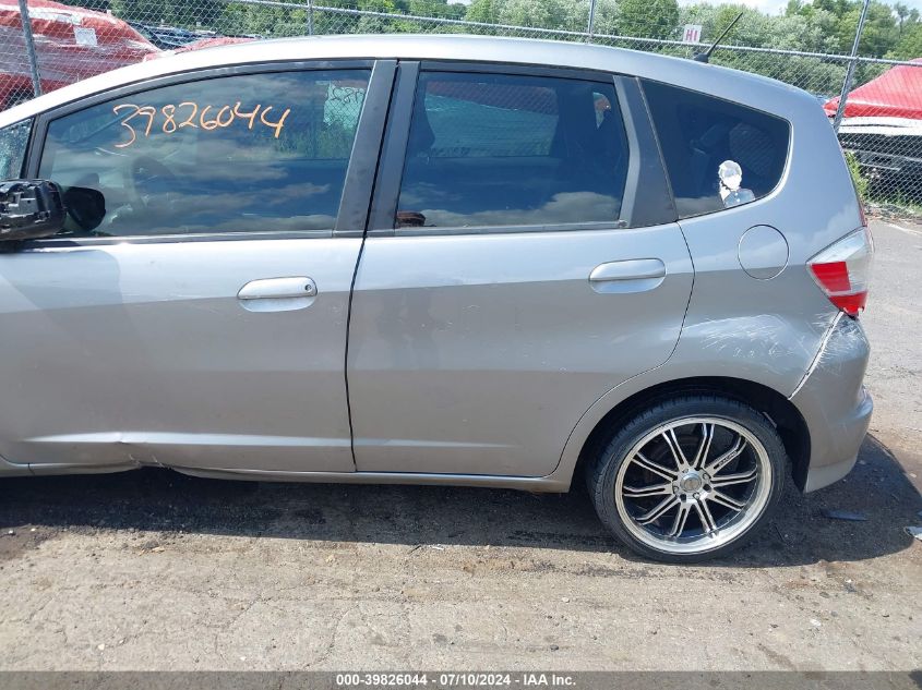 2010 Honda Fit VIN: JHMGE8H24AC031352 Lot: 39826044