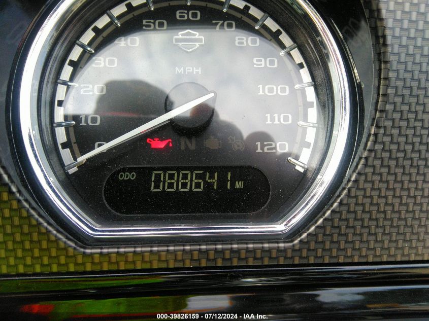 2015 Harley-Davidson Flhtkse Cvo Limited VIN: 1HD1TEN10FB952972 Lot: 39826159