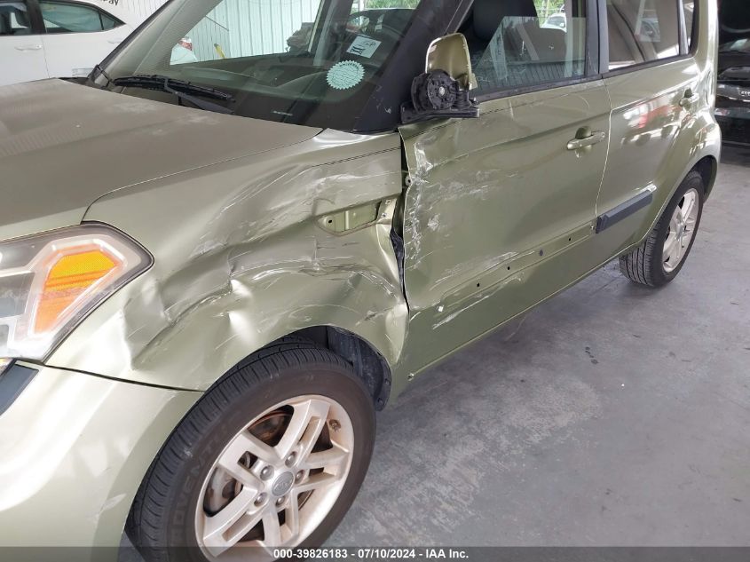 2011 Kia Soul +/!/Sport VIN: KNDJT2A21B7244127 Lot: 39826183