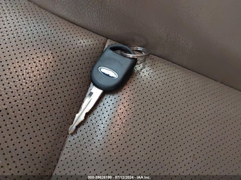 2005 Ford Escape Limited VIN: 1FMYU94175KA45653 Lot: 39826199