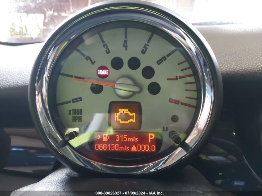 2008 Mini Cooper VIN: WMWMF33558TT60817 Lot: 39826327