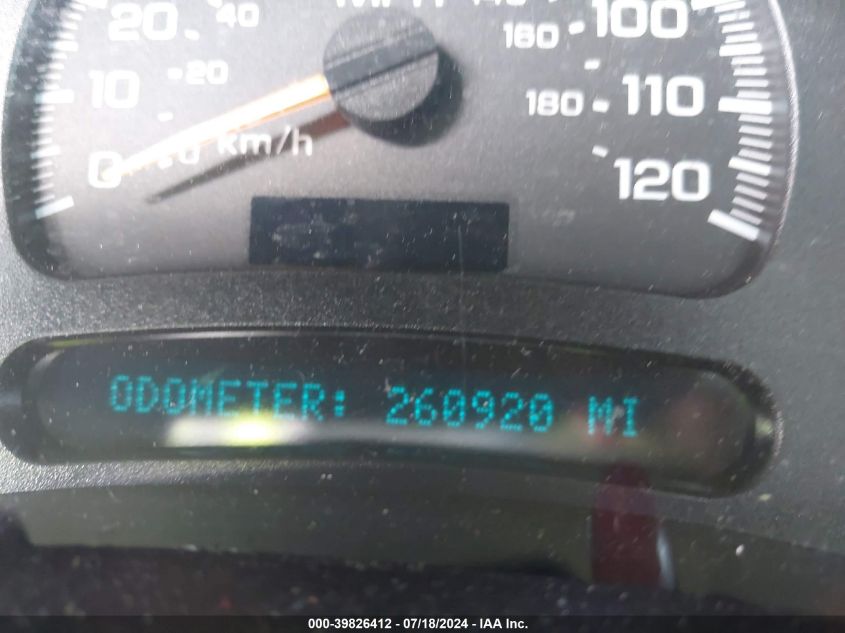 2005 Chevrolet Tahoe Lt VIN: 1GNEC13T95R226895 Lot: 39826412