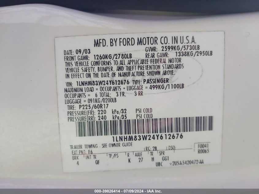 2004 Lincoln Town Car Ultimate VIN: 1LNHM83W24Y612676 Lot: 39826414