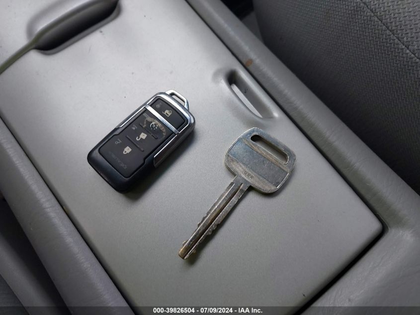 2005 Toyota Highlander Limited VIN: JTEDP21A450067137 Lot: 39826504