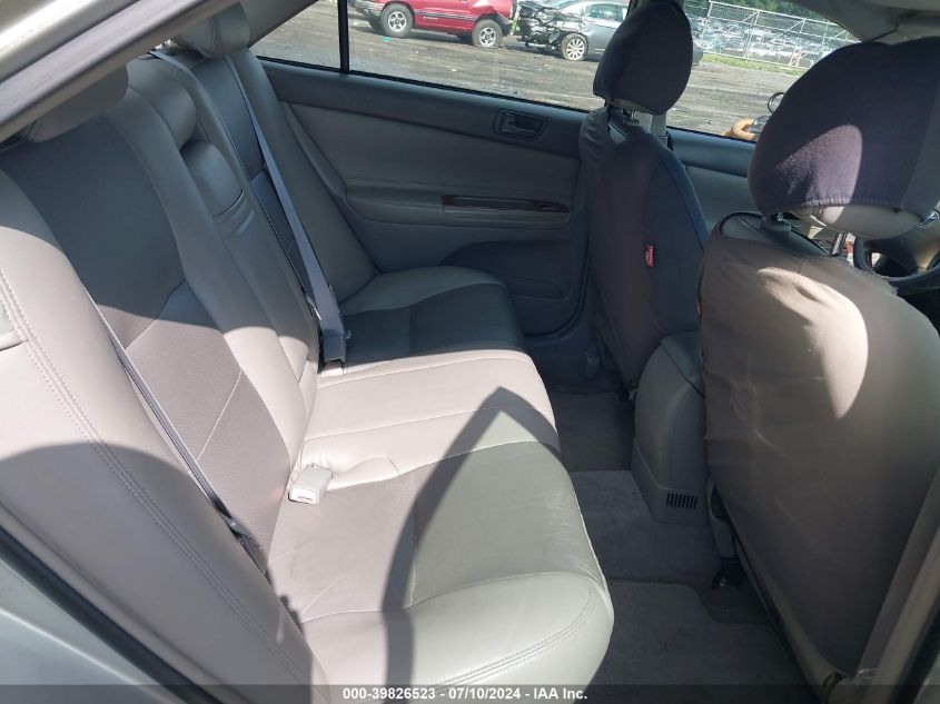 2003 Toyota Camry Le VIN: 4T1BE32K53U243936 Lot: 39826523