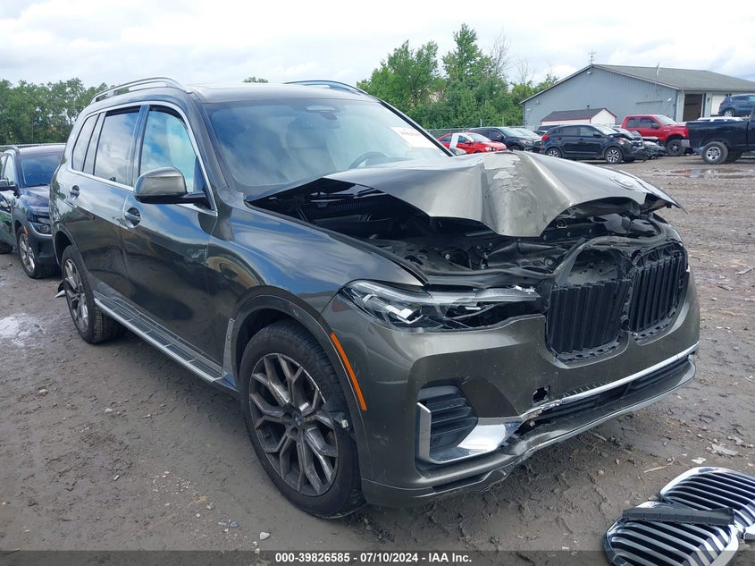 2022 BMW X7 xDrive40I VIN: 5UXCW2C07N9M52922 Lot: 39826585