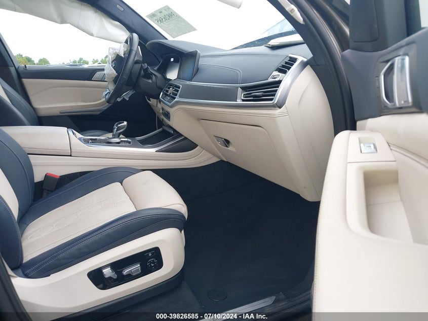 2022 BMW X7 xDrive40I VIN: 5UXCW2C07N9M52922 Lot: 39826585