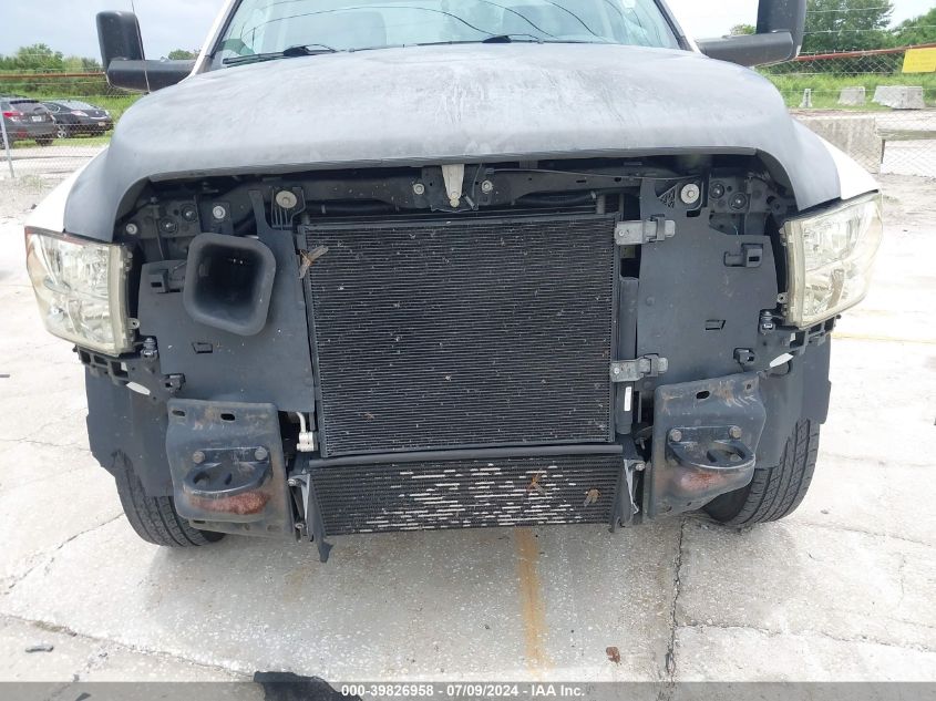 2017 Ram 3500 Tradesman 4X4 8' Box VIN: 3C63RRGL9HG666585 Lot: 39826958