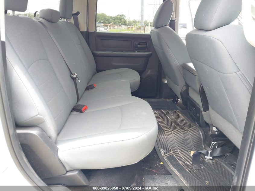 2017 Ram 3500 Tradesman 4X4 8' Box VIN: 3C63RRGL9HG666585 Lot: 39826958