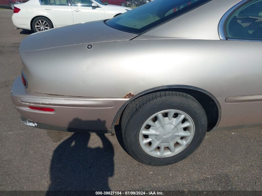 1995 Buick Riviera VIN: 1G4GD2214S4704939 Lot: 39827104