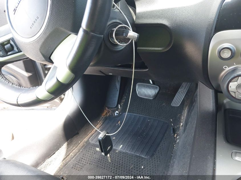 2010 Chevrolet Camaro 1Lt VIN: 2G1FB1EV4A9215752 Lot: 39827172