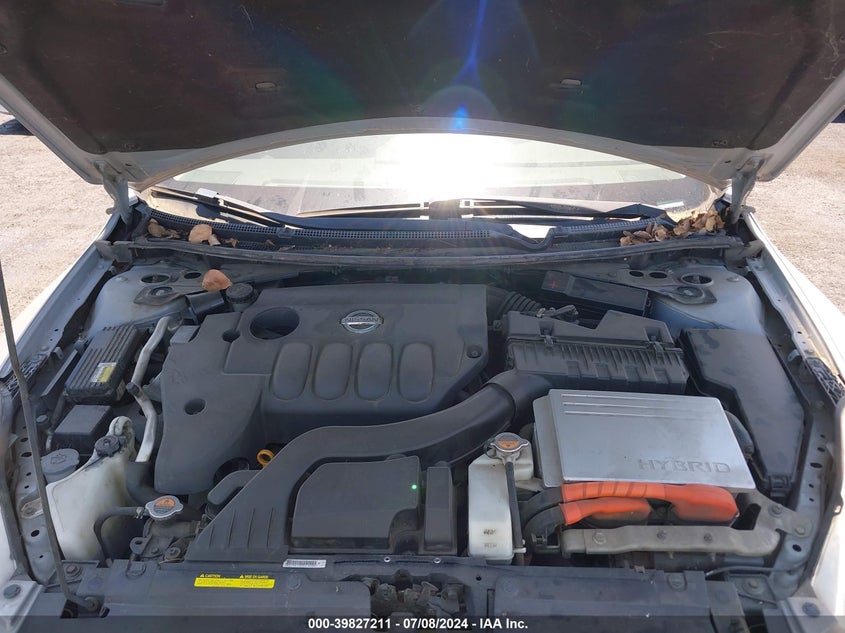 2011 Nissan Altima Hybrid VIN: 1N4CL2AP1BC118061 Lot: 39827211