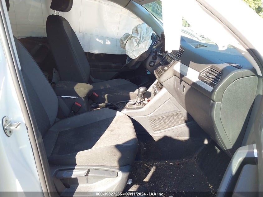VIN 3VV1B7AX5KM190057 2019 VOLKSWAGEN TIGUAN 2.0T S