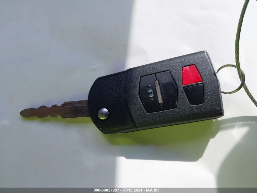 2010 Mazda 3 S VIN: JM1BL1S68A1285551 Lot: 39827287