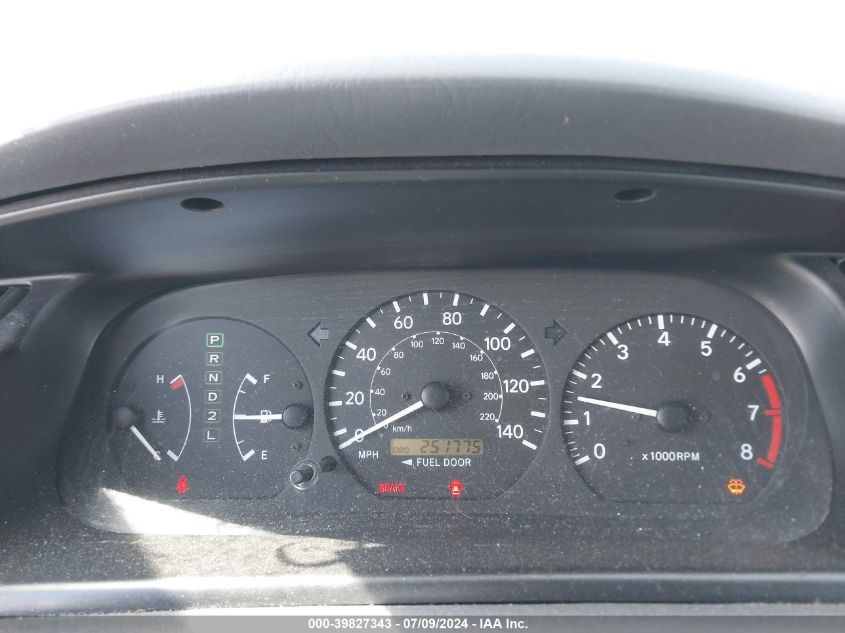 2000 Toyota Camry Le V6 VIN: JT2BF22K2Y0261359 Lot: 39827343