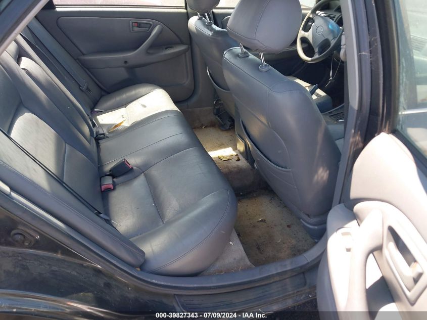 2000 Toyota Camry Le V6 VIN: JT2BF22K2Y0261359 Lot: 39827343