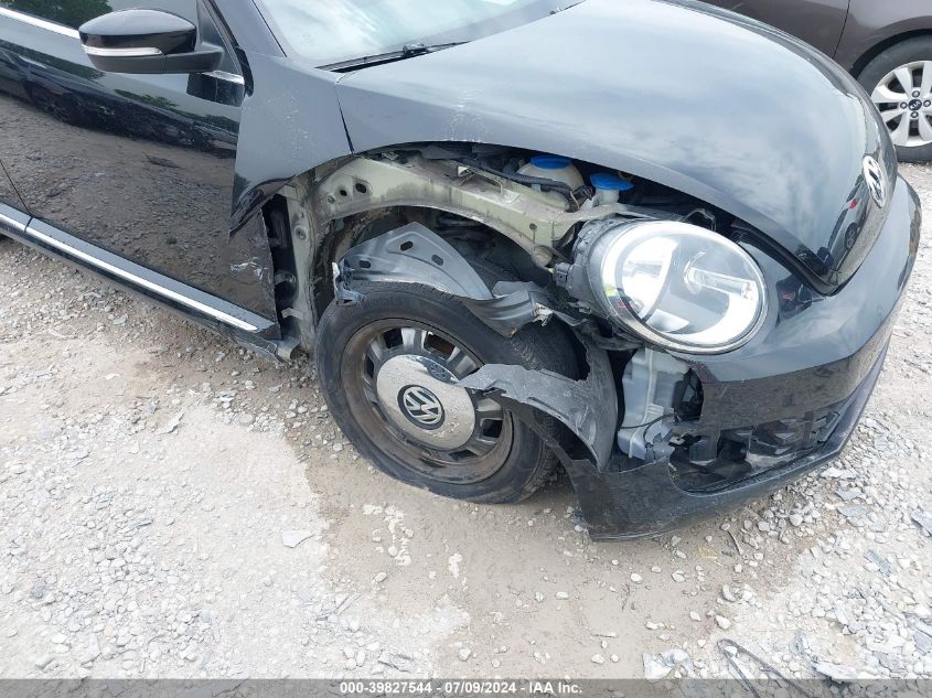 2015 Volkswagen Beetle 1.8T VIN: 3VW507AT8FM808641 Lot: 39827544