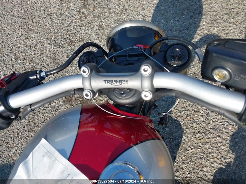2018 TRIUMPH MOTORCYCLE BONNEVILLE BOBBER - SMTD42HL6JT848398