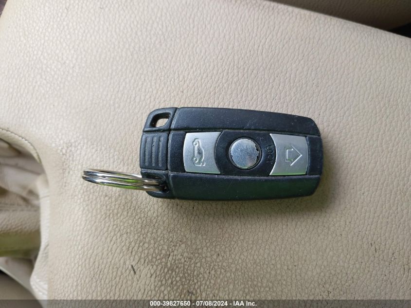 2007 BMW 328I VIN: WBAVA33517KX80677 Lot: 39827650