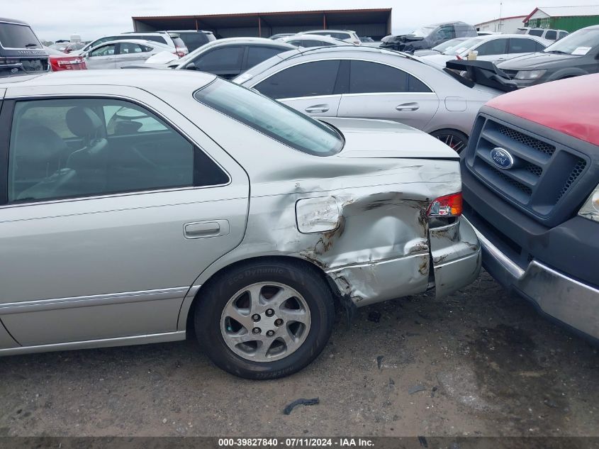2000 Toyota Camry Xle VIN: 4T1BG28K4YU642534 Lot: 39827840
