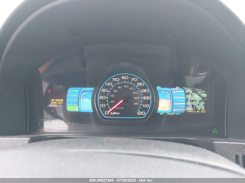 2010 Ford Fusion Hybrid VIN: 3FADP0L37AR188476 Lot: 39827949