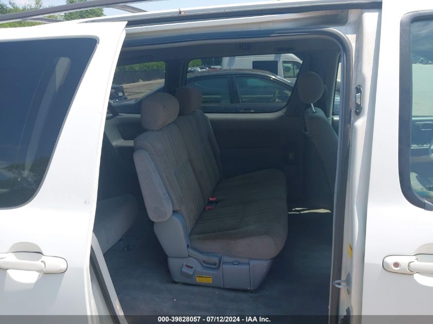 2002 Toyota Sienna Ce VIN: 4T3ZF19C62U469813 Lot: 39828057