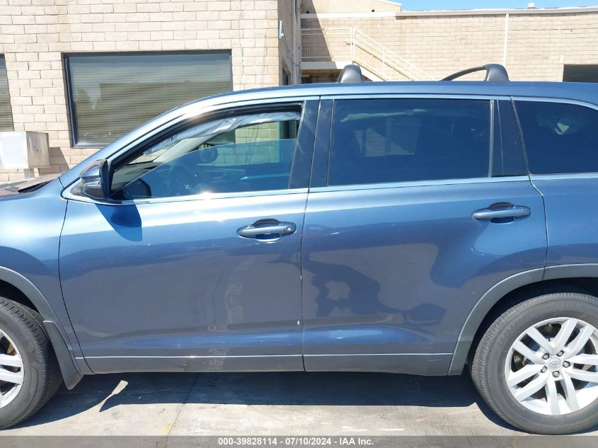 2015 Toyota Highlander Le V6 VIN: 5TDBKRFH9FS204211 Lot: 39828114