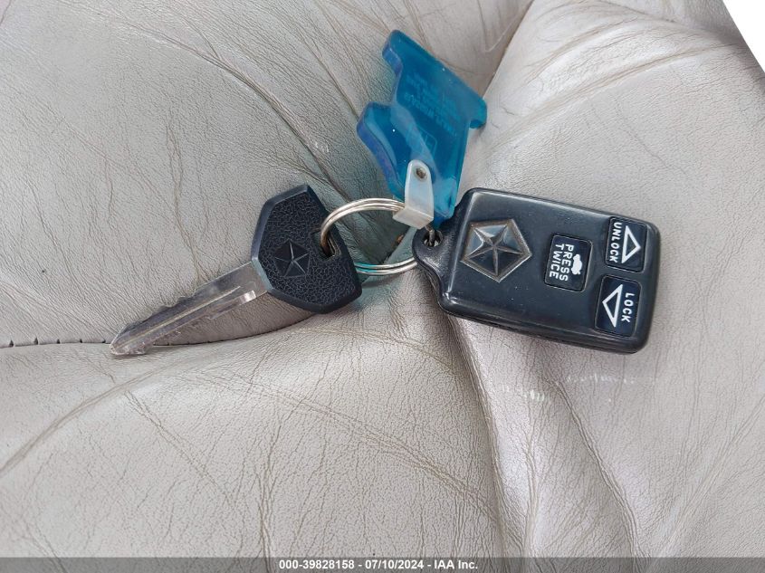 1997 Chrysler Lhs VIN: 2C3HC56FXVH574924 Lot: 39828158